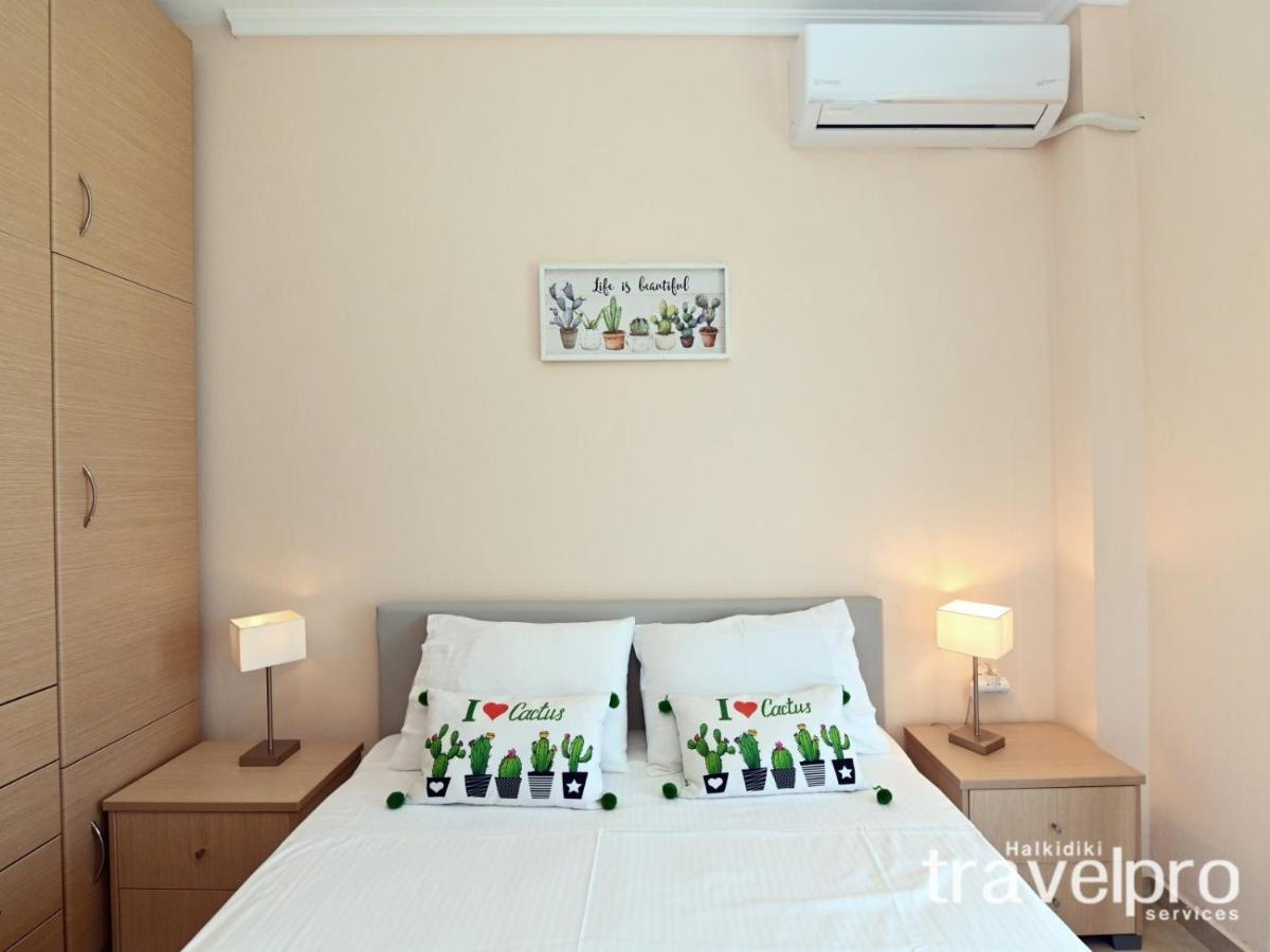 Villa Iris By Rentalspro Services - Agios Mamas Beach Luaran gambar