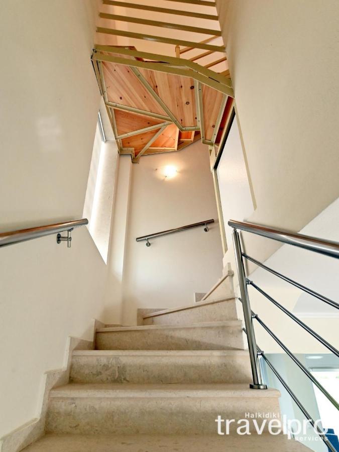 Villa Iris By Rentalspro Services - Agios Mamas Beach Luaran gambar