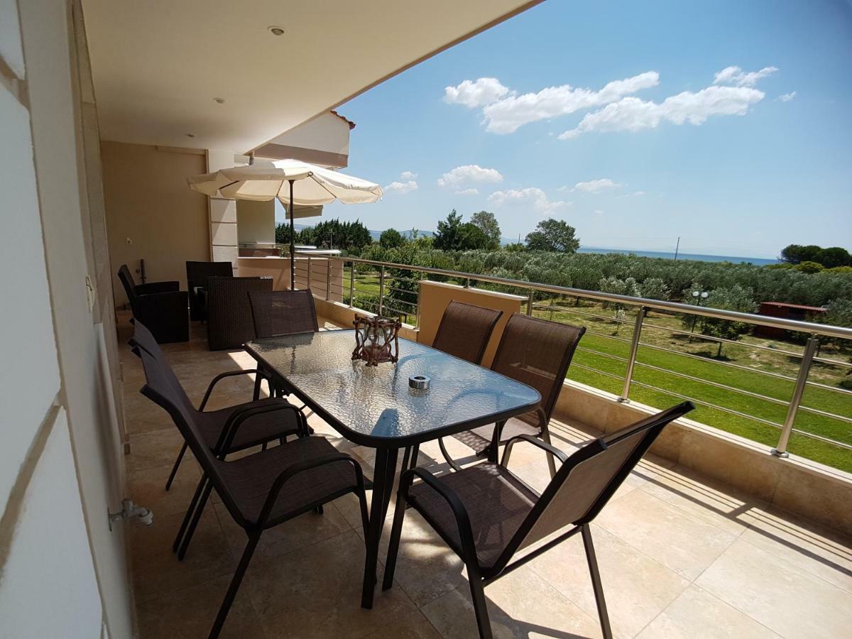 Villa Iris By Rentalspro Services - Agios Mamas Beach Luaran gambar